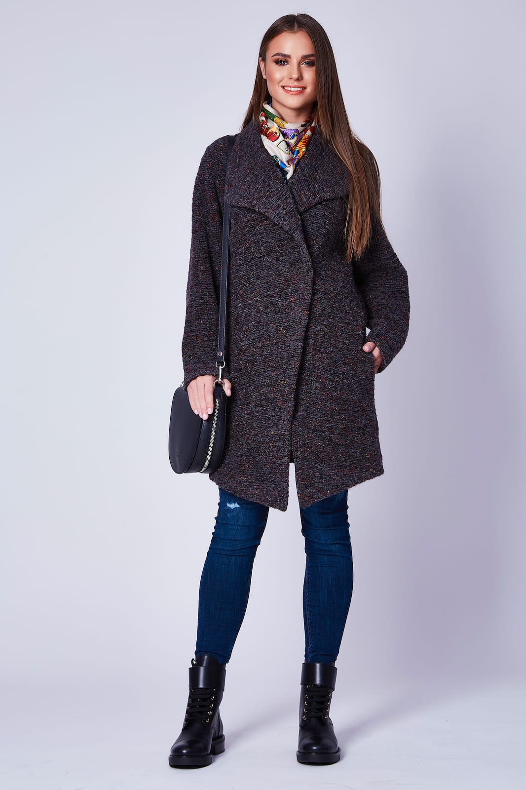 Maglione in lana lungo con cintura