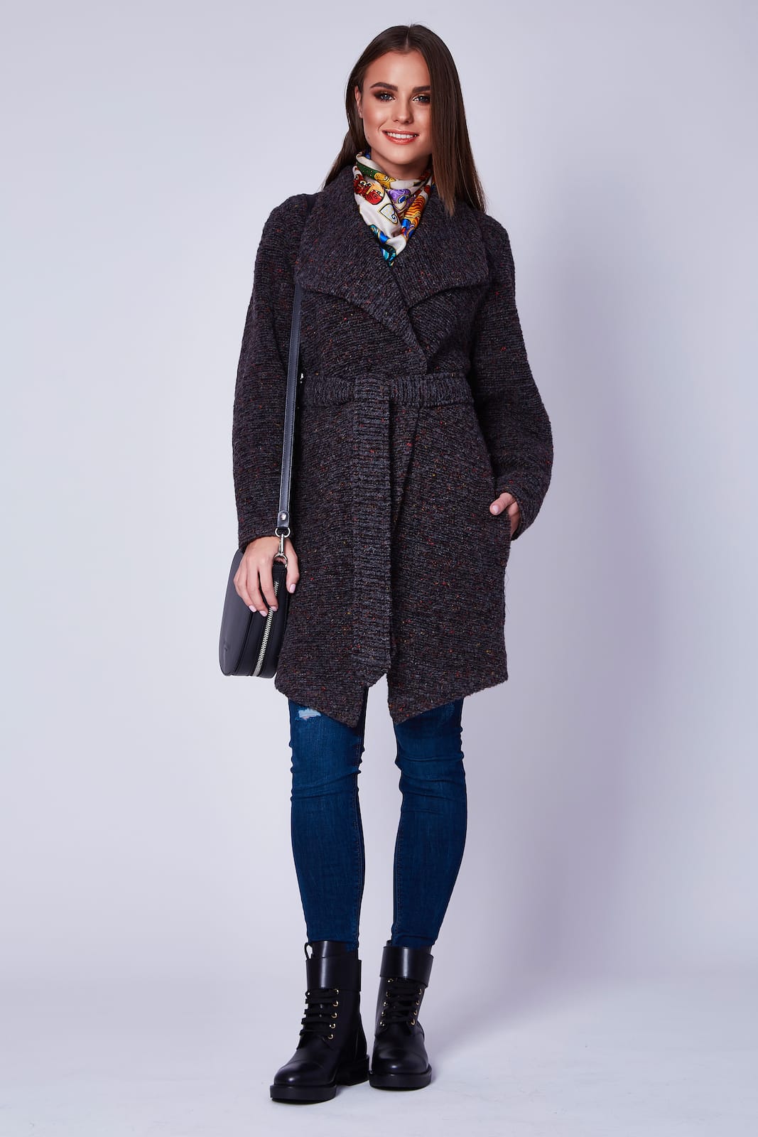 Maglione in lana lungo con cintura