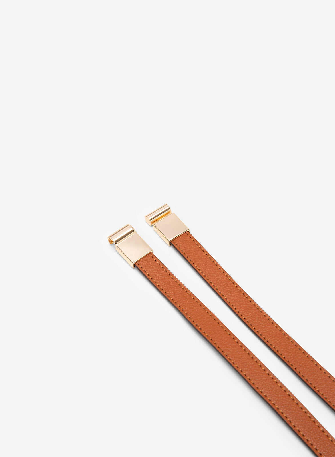 Cintura in Pelle con Fibbia Dorata Rettangolare