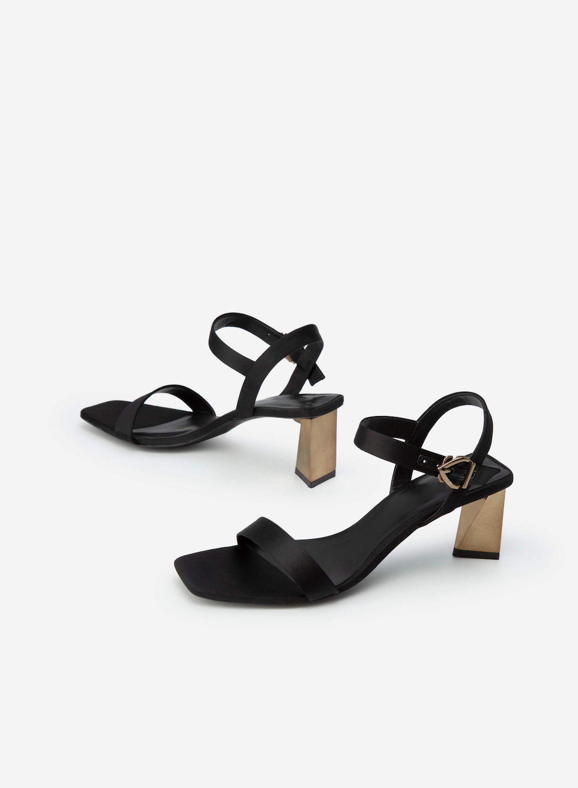 Scarpe con Tacco in Legno e Cavigliera