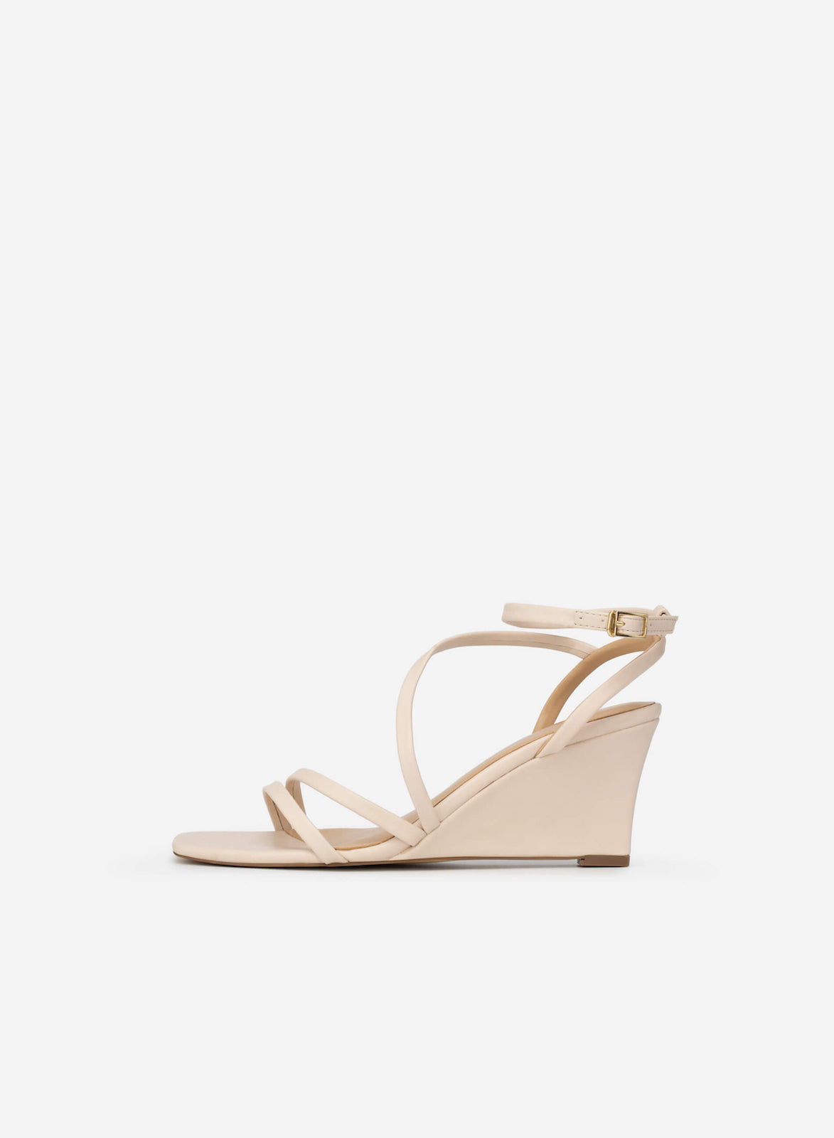Tacco con Zeppa Alta Omogenea con la Scarpa