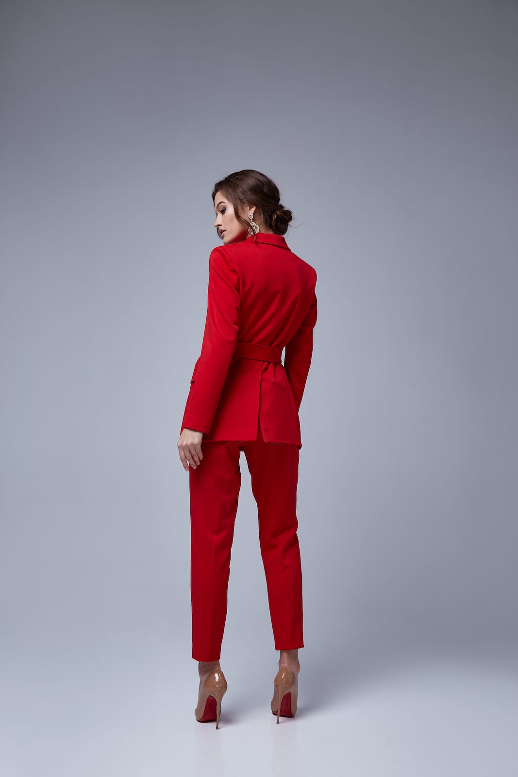 Completo con giacca e pantalone